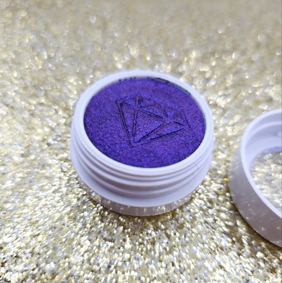 Colourpop Illusional Super Shock Shadow - Picture 4 of 5